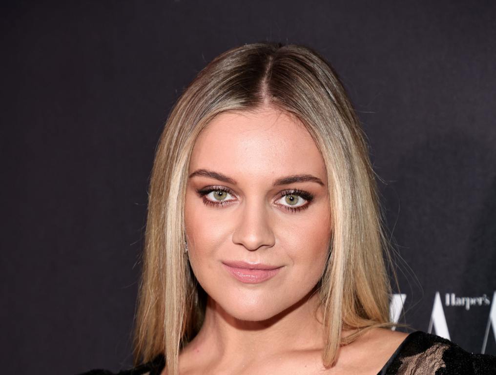 Kelsea Ballerini S New Bop Evokes Thelma And Louise And Goodbye Earl