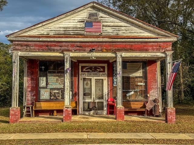 Go Back In Time On These Best Backroads In South Carolina